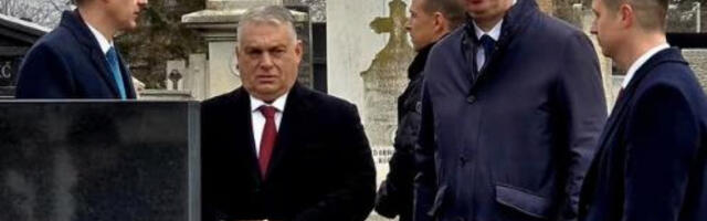 VUČIĆ I ORBAN NA GROBU IŠTVANA PASTORA S njima bio i sin pokojnog političara (FOTO)