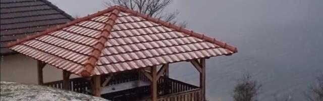 SRBIJA ZAVEJANA! Sneg na Zlatiboru i Tari, zabelelo se i u Užicu: Prava zimska idila (FOTO)