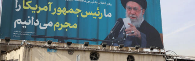 Нападнут врх Ирана: Хамнеи пребачен на тајну локацију након удара