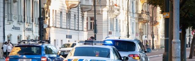 Tinejdžer (16) osuđen zbog silovanja: Devojčica (12) rodila dete, utvrđeno da je otac njen brat