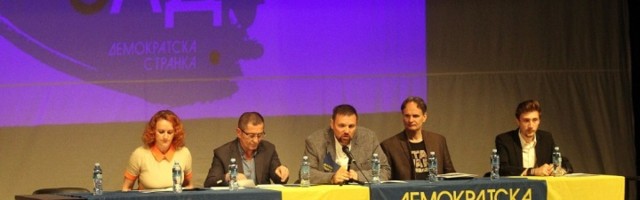 Lutovac ostaje predsednik DS, izabrani i potpredsednici