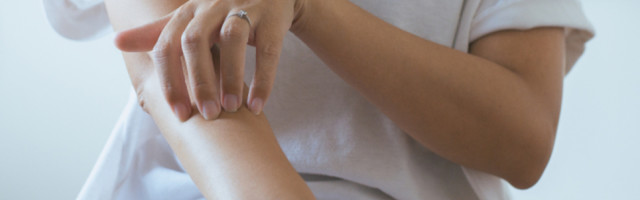 U Singapuru su razvili  "elektronsku kožu" koja je sposobna da oseća dodir