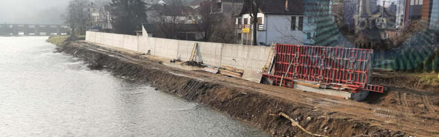 Zaštitnik građana pokrenuo ispitni postupak ocene zakonitosti rada lokalne vlastu u Vlasotincu a povodom ograđivanja Vlasine zidom