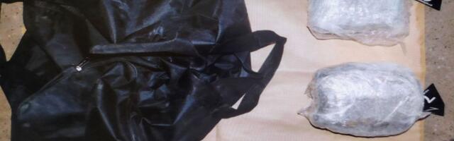 Uhapšen diler iz Šapca: Zatečen sa 4,5 kilograma biljne materije i kokainom