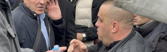 DINU BEŠLIĆU POZLILO NAKON VESTI O SMRTI MAJKE! Prvo oglašavanje menadžera porodice - SEJDA JE MALOPRE UMRLA!