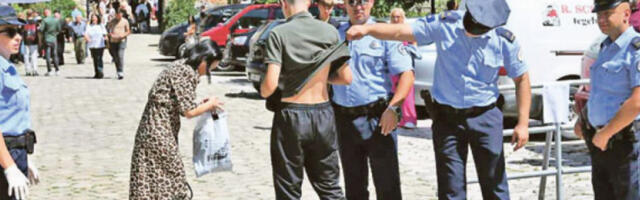 NIKADA VIŠE POLICIJE, NIKADA VIŠE NARODA: Dan između pušaka i molitve koji će se dugo pamtiti u Svetim arhangelima