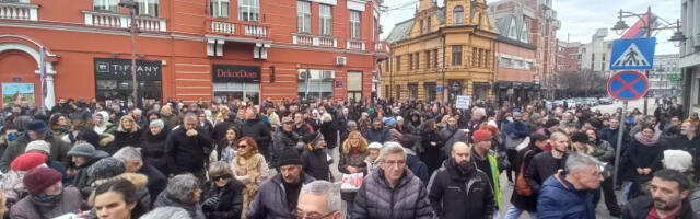 Nekoliko stotina građana na protestu protiv zagađenja vazduha u Čačku