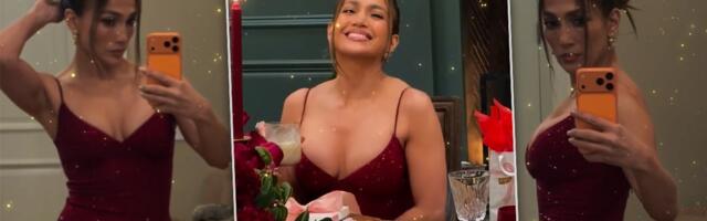 Dženifer Lopez dekolteom zapalila mreže: Diva nikad seksepilnija - vrela haljina istakla obline (VIDEO)