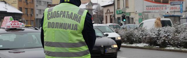 Radari i patrole, ali i vlažni putevi i poledica: Šta se dešava u saobraćaju u Novom Sadu i okolini