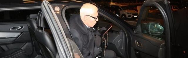 STRAVIČNI DETALJI IZ PORODIČNOG DOMA! Otac pevača ga GODINAMA maltretirao, majka bila nemoćna da zaustavi MONSTRUMA!