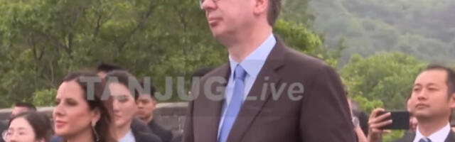(UŽIVO) Predsednik Vučić u Kini: Srpsko kolo na Kineskom zidu (VIDEO)