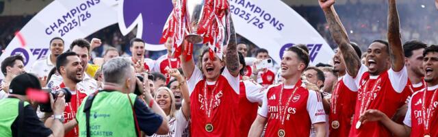 "Zakleo sam se da se neću brijati dok Arsenal ne osvoji Premijer ligu - 10 godina kasnije, to se i desilo!" /FOTO/