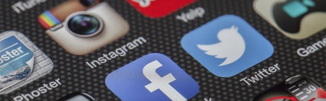 Facebook vredi više od trilion dolara