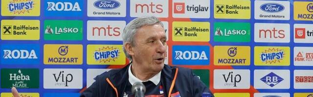 Pešić zvanično otvorio vrata strancima u reprezentaciji
