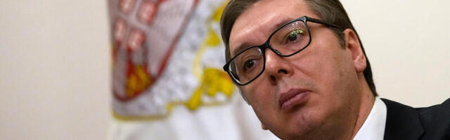Tabloidna politika vrdanja: Sirak tužni bez nigđe nikoga