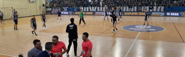 ZBOG "GROBARA" KASNI EVROPSKI MEČ: Napeto na Banjici, sudije napustile teren!