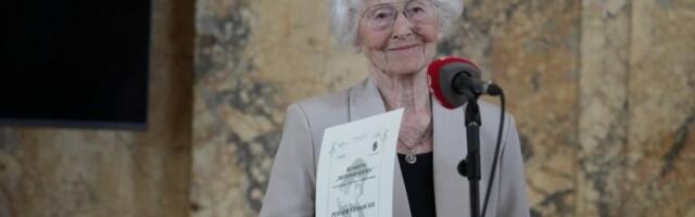 RENATA ULMANSKI GLUMICA OD 1939, SAMO JE MIRA BANJAC STARIJA! Nagrada za divu srpskog i jugoslovenskog filma!