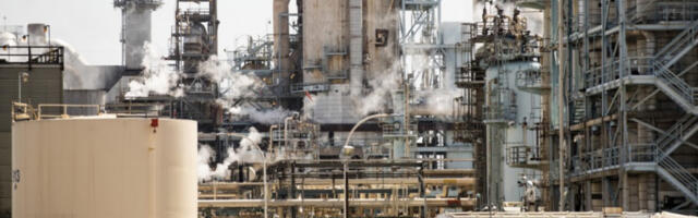 Трамп наложио повећање домаће производње нафте