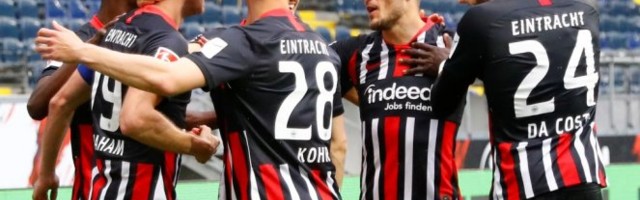 NEZAPAMĆENA BLAMAŽA AJNTRAHTA! Trećeligaš OČITAO LEKCIJU bivšem ŠAMPIONU!