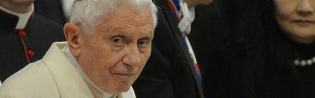 Vatikan o optužbama protiv Benedikta XVI: Ne treba tražiti lakog žrtvenog jarca