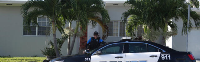 GURALI IM SLANINU POD NOS! Jeziv incident na molitvi! Desničari upali u sveto mesto i provocirali vernike (VIDEO)