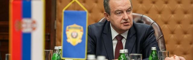 Dačić predstavnicima policijskih sindikata: Uskoro novi Posebni kolektivni ugovor za pripadnike MUP