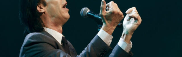 Ник Кејв одушевљен повратком бенда „Radiohead” на сцену