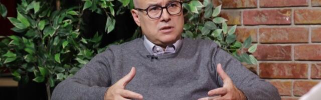 "Helez je ostao zarobljen u 90-im": Vučević pružio podršku Vučiću: Svi koji šire laži moraju da odgovaraju (FOTO)