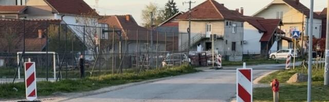 Vozači oprez! Postavljeni novi, nedovoljno obeleženi ležeći policajci u Višnjaku (VIDEO)