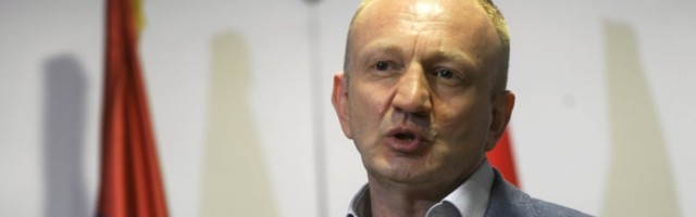 (VIDEO) OTKRIVAMO! Ovi papiri su dokaz da je Đilas u vreme vlasti bio BOG SRBIJE!