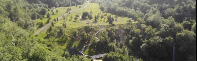 Kažu da ko prođe iza ovog vodopada ostaje zauvek zaljubljen: Srpsko mesto iz bajke koje skriva moćnu legendu