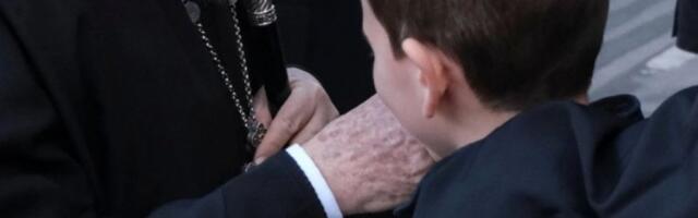 UHAPŠENO 100 SVEŠTENIKA! Šok scene - policija morala HITNO da reaguje!