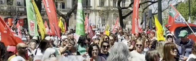 Десетине хиљада Португалаца протествовало против реформи рада
