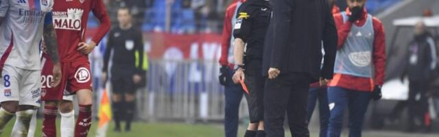 NEDAVNO JE SRUŠIO ZVEZDU, A SAD SUSPENDOVAN DO SEPTEMBRA! Oštra kazna za slavnog trenera,  NE SME NI U SVLAČIONICU DA UĐE!