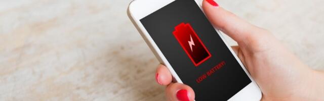 Zašto vam se baterija telefona stalno prazni? Niste ni svesni šta je jede svakodnevno