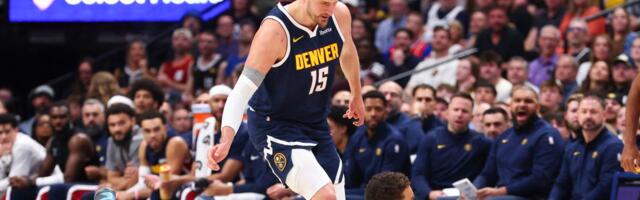 Jokić se razgoropadio! Ispisao istoriju i pomerio novu granicu, i to uz 53 poena Džamala! /VIDEO/