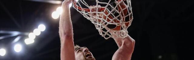 E, to je saigrač za medalju! Trener Olimpijakosa otkrio neverovatnu priču o Holu i Milutinovu: Tražio je da ga izvedem...