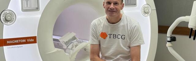 Umro čuveni doktor koji se 2023. podvrgnuo eksperimentalnom lečenju tumora: Oproštajno pismo tera suze na oči
