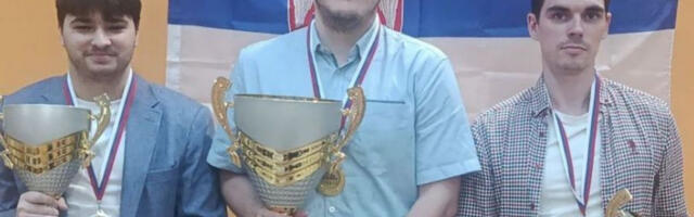 Тријумф Бојана Максимовића у дебију