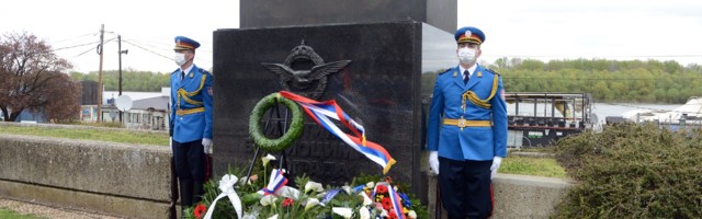 Dan kad je goreo Beograd: Jedan jugoslovenski pilot išao na 10 nemačkih