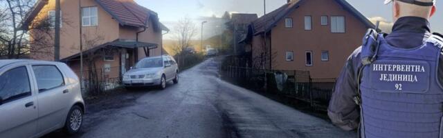 Plakala i tvrdila da se ne seća kako je ubola muža! Određen pritvor osumnjičenoj za ubistvo