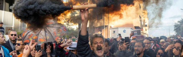 Тунис: Казне до 45 година затвора за заверу против државе