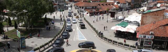 „Pod paravanom revitalizacije podižu stambeni objekat“: Zbor građana Novog Pazara traži obustavu radova kod Petrove crkve