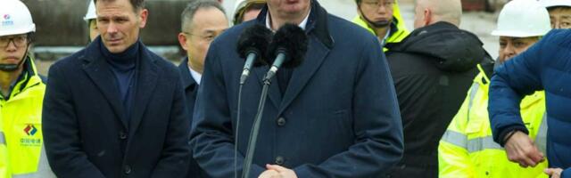 "ŠTO SE TIČE TOG KOJI BI STRELJAO, PRIHVATAM, POVEZ MI NIJE POTREBAN" Vučić: Tih se kukavica ne plašim, dođite, streljajte, drugačije ne možete da pobedite