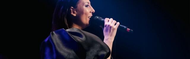 Valjevo na nogama! Nadežda Biljić održala prvi koncert kod kuće, suprugu poslala javnu poruku ljubavi!