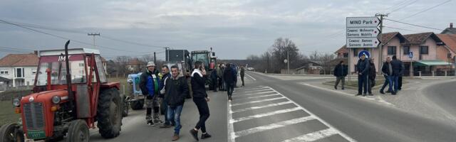 Završena blokada puta u mestu Cerovac kod Kragujevca