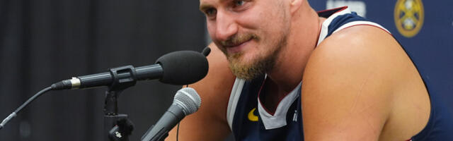 AMERI U ČUDU! Jokić samo na srpskom progovorio o razlogu Denverovog poraza od Minesote! (VIDEO)