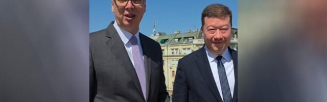 VUČIĆ I OKAMURA POSLALI VAŽNU PORUKU: Oglasili se nakon sastanka sa terase Predsedništva (VIDEO)