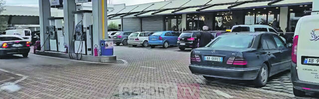 PRONAĐEN AUTOMOBIL ODBEGLOG PUCAČA Nove informacije o dvostrukom ubistvu u kafiću