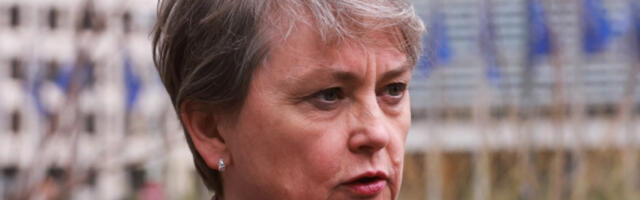 ​Купер затражила од Аракчија да се оконча насиље над демонстрантима у Ирану